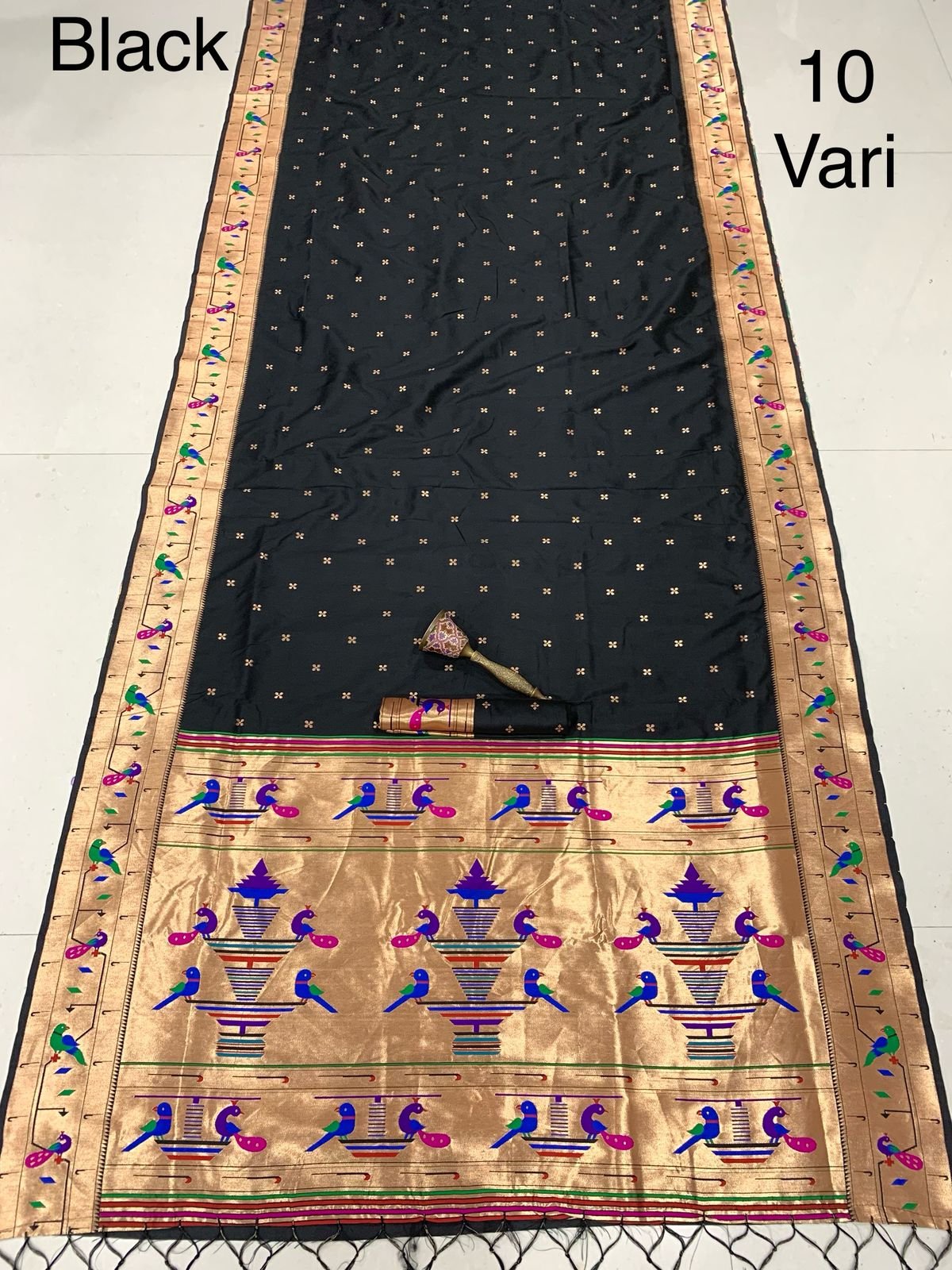 10 Vaar Bridal Paithani Saree image 2