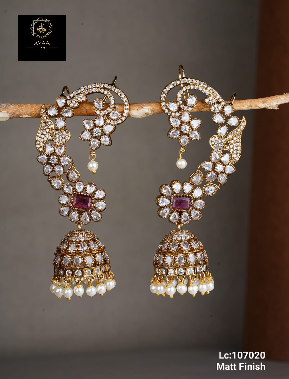 DIAMOND EAR RING 1