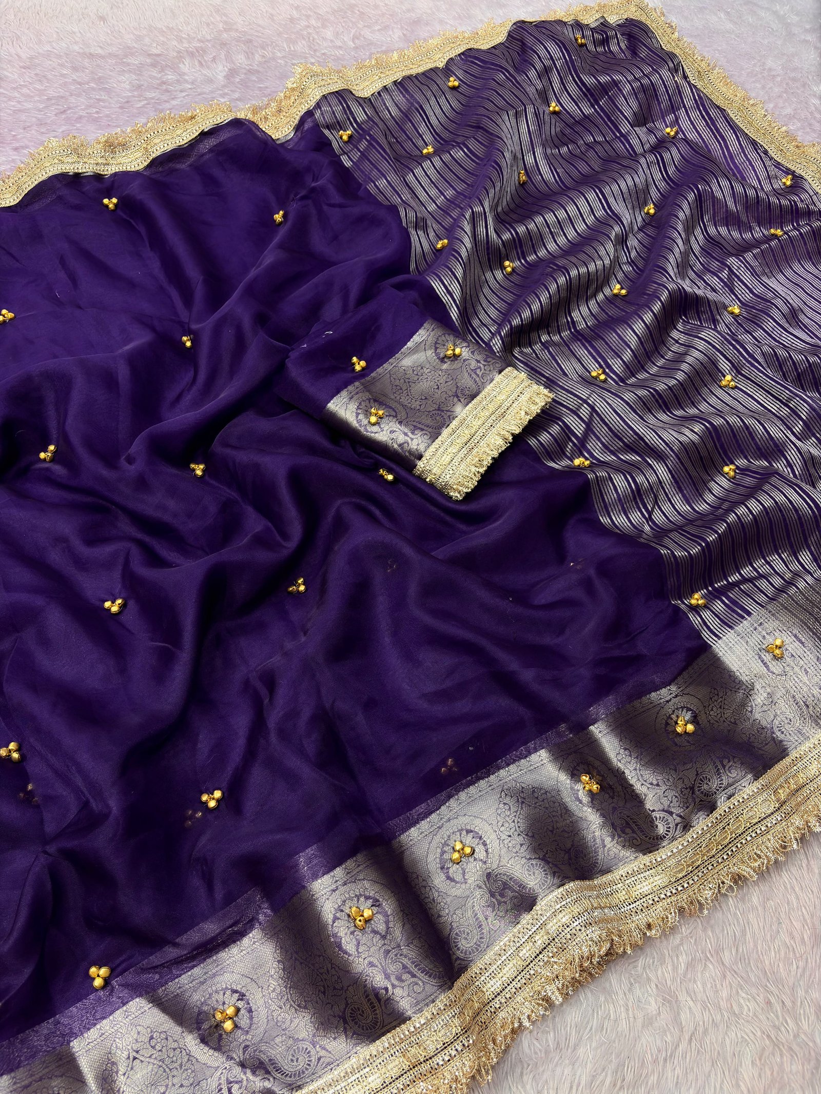 Ghungroo Wala Trending Saree image 18