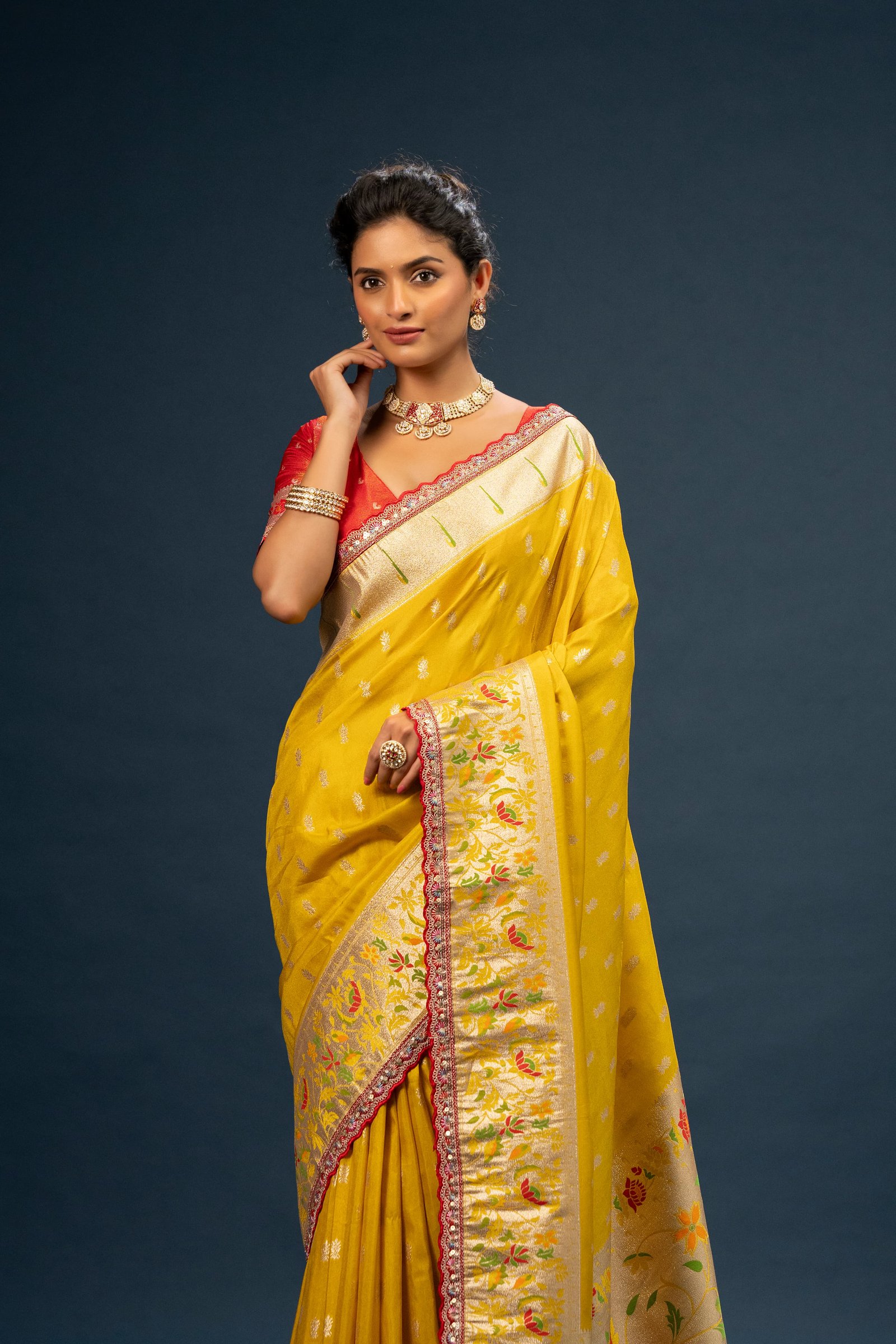 Pure Tissue Silk Zari Saree image 3