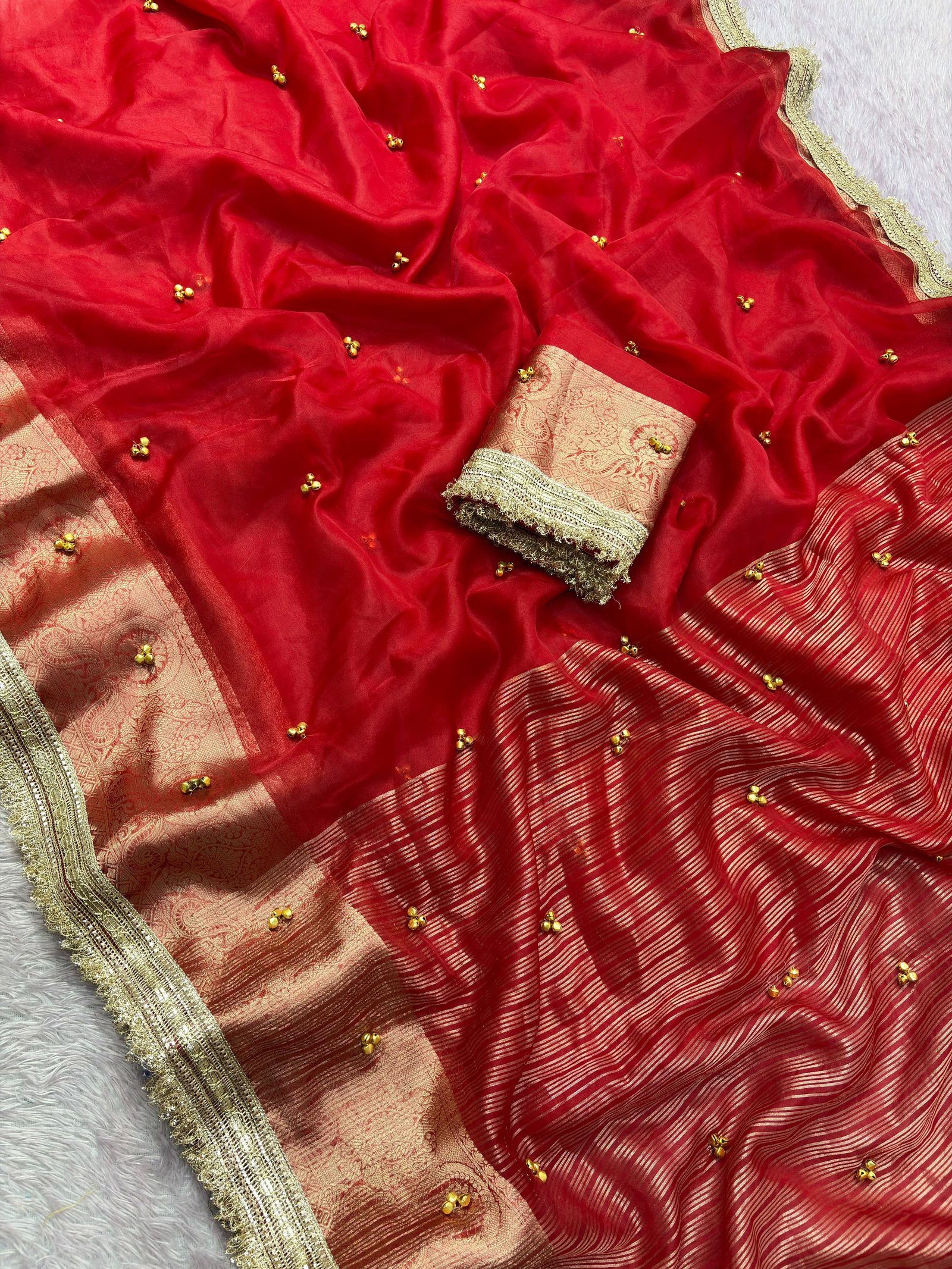 Ghungroo Wala Trending Saree image 12
