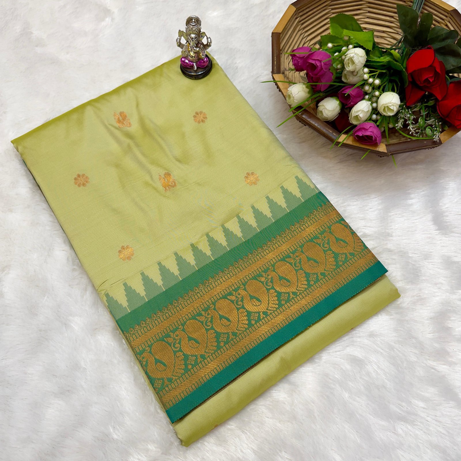 Half Silk Gadwaal Paithani image 11