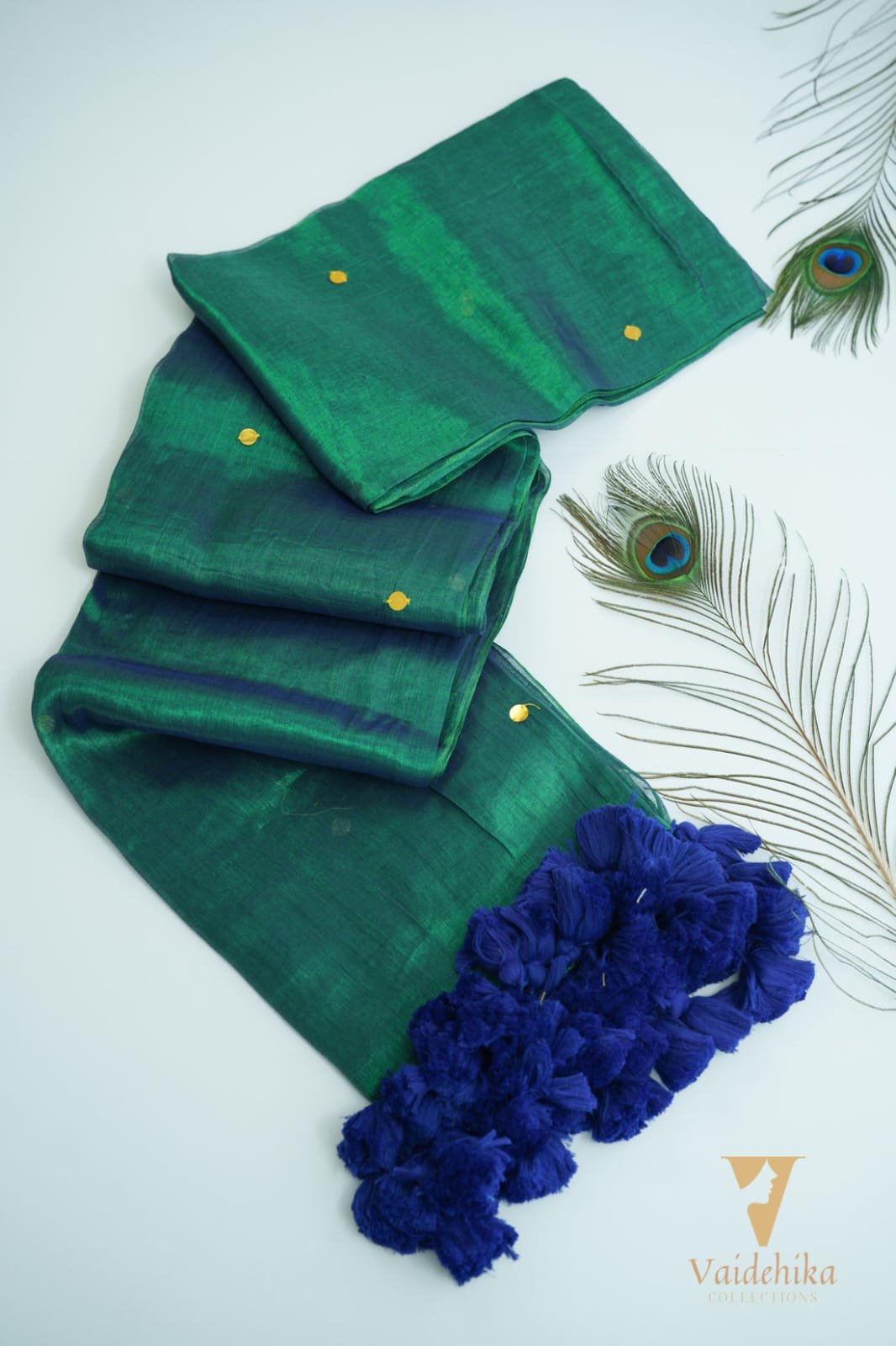 Dual Tone Khadi Tissue Gini work Sarees image 5