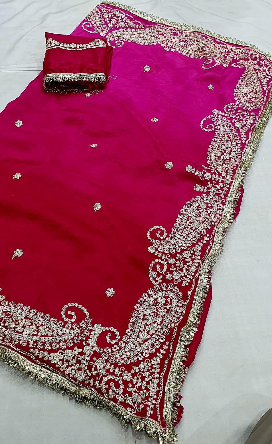HO Silk Pitta work image 4