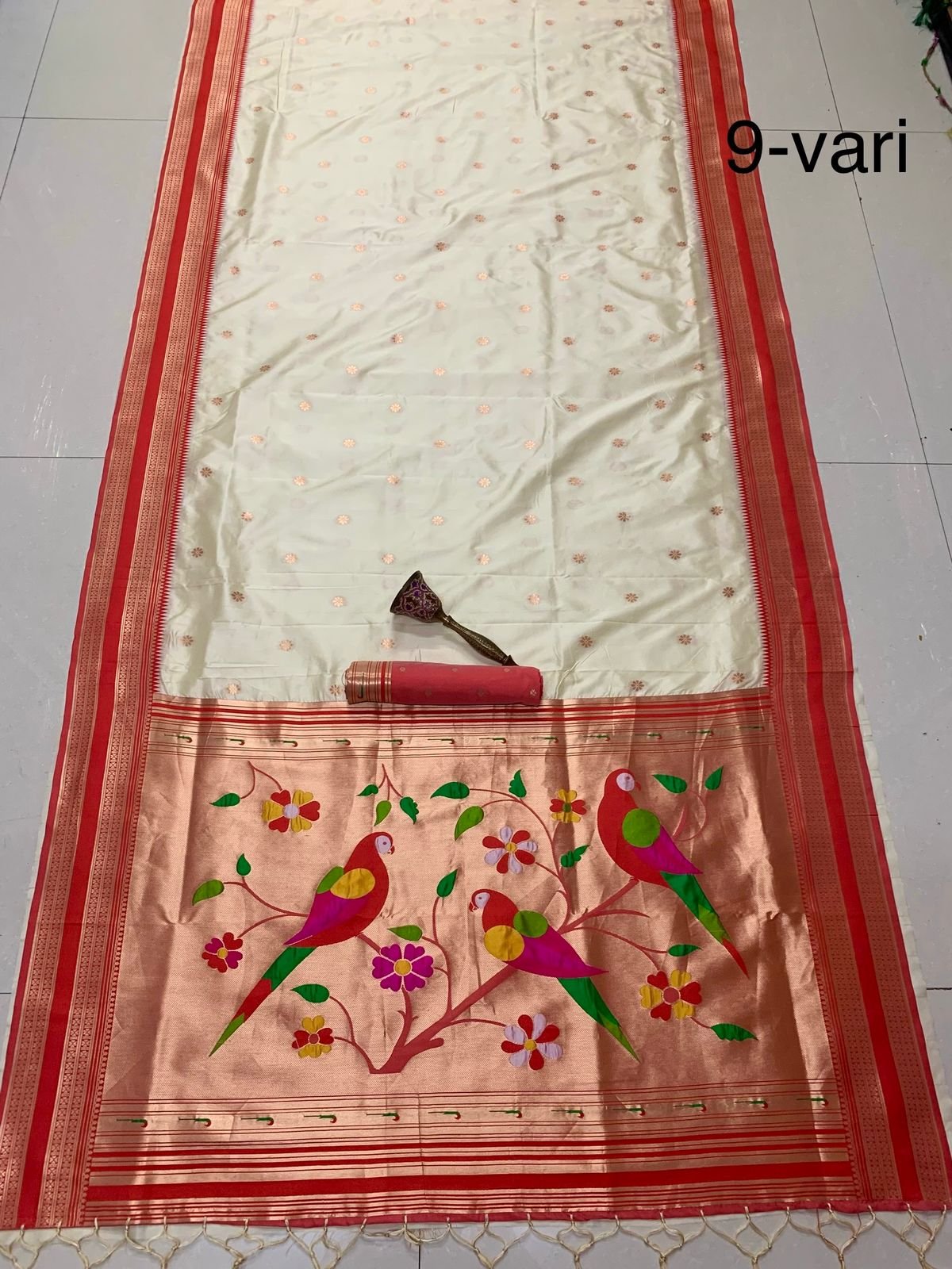 9 Vaar Narayanpet Paithani image 17