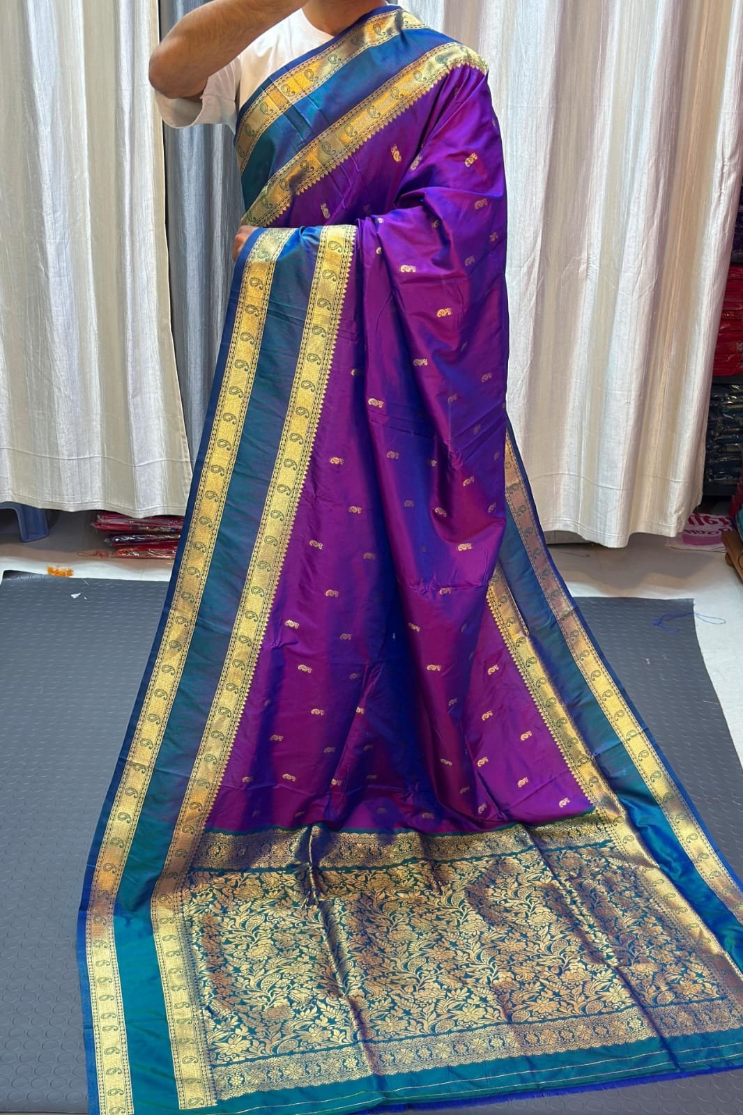 Kanjivaram Paithani Saree image 10