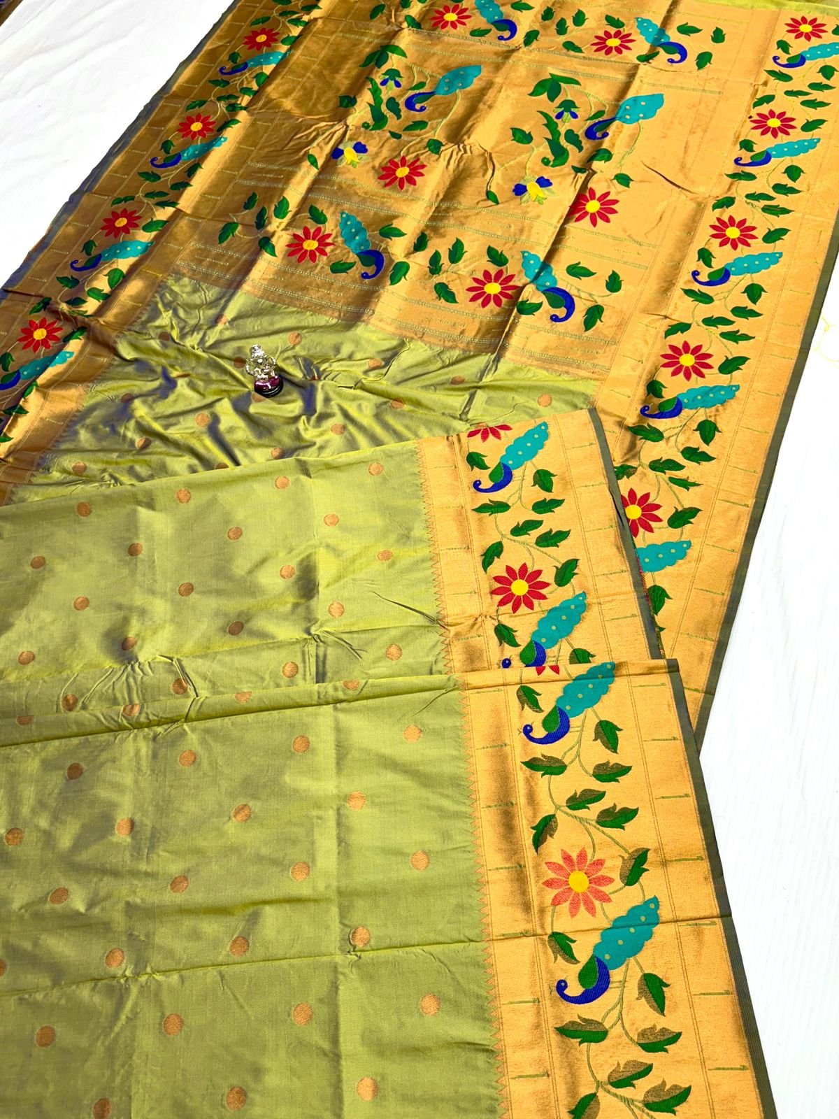 Radha Rani Brocade Paithani image 23
