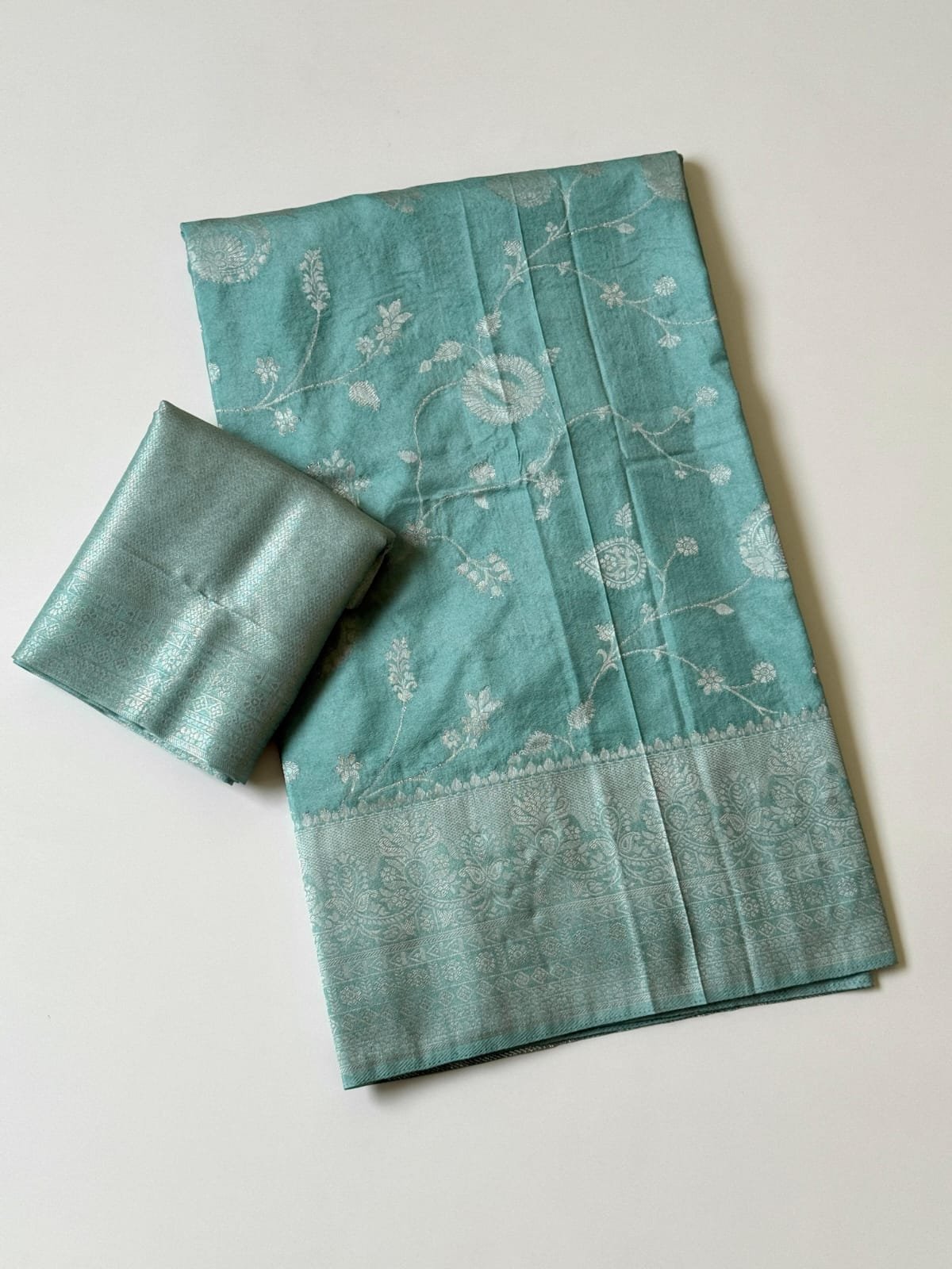 Pure Khaddi Crep Georgette Jaqurad Weaving image 4