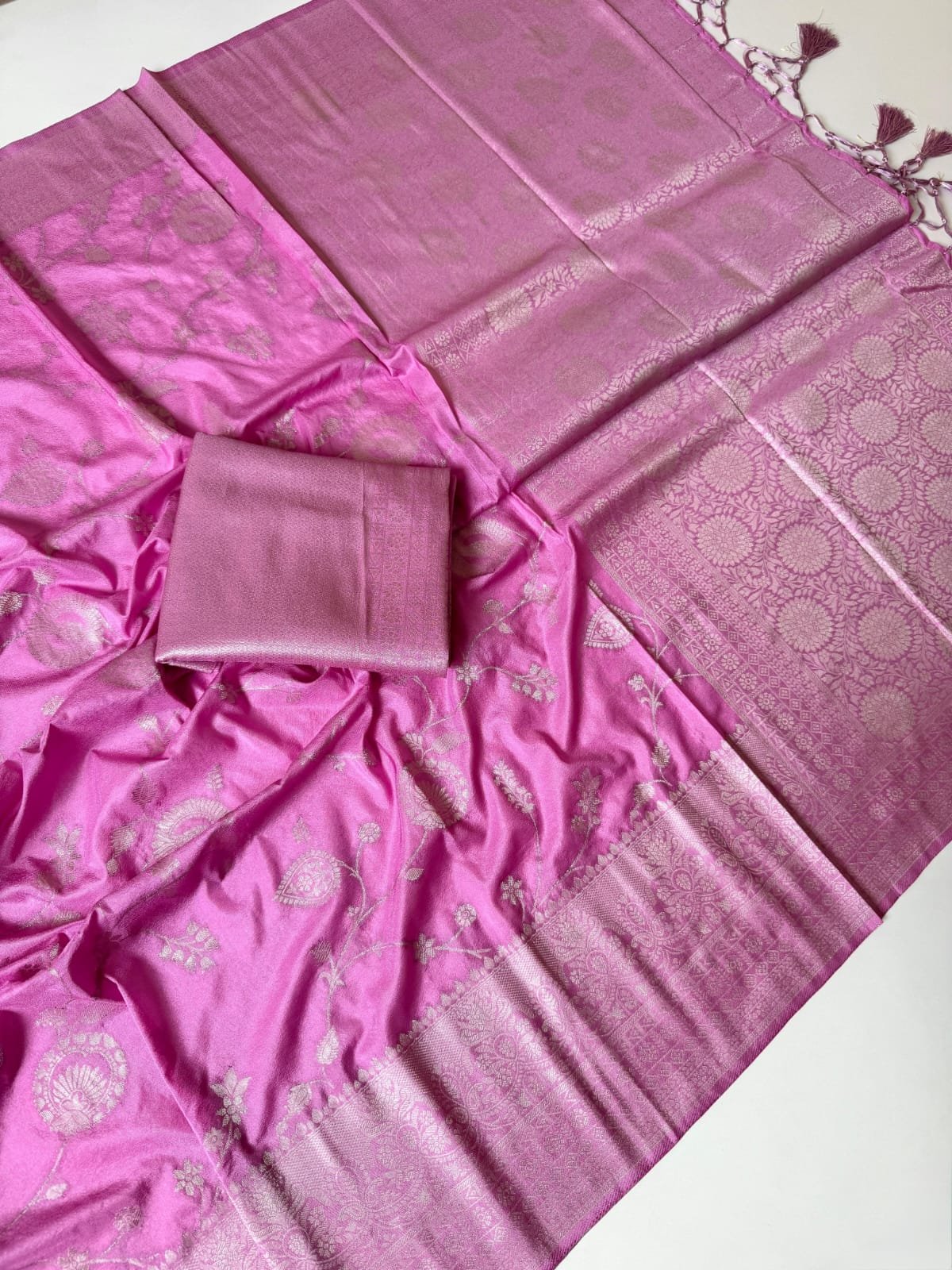 Pure Khaddi Crepe Georgette Jaquad image 7