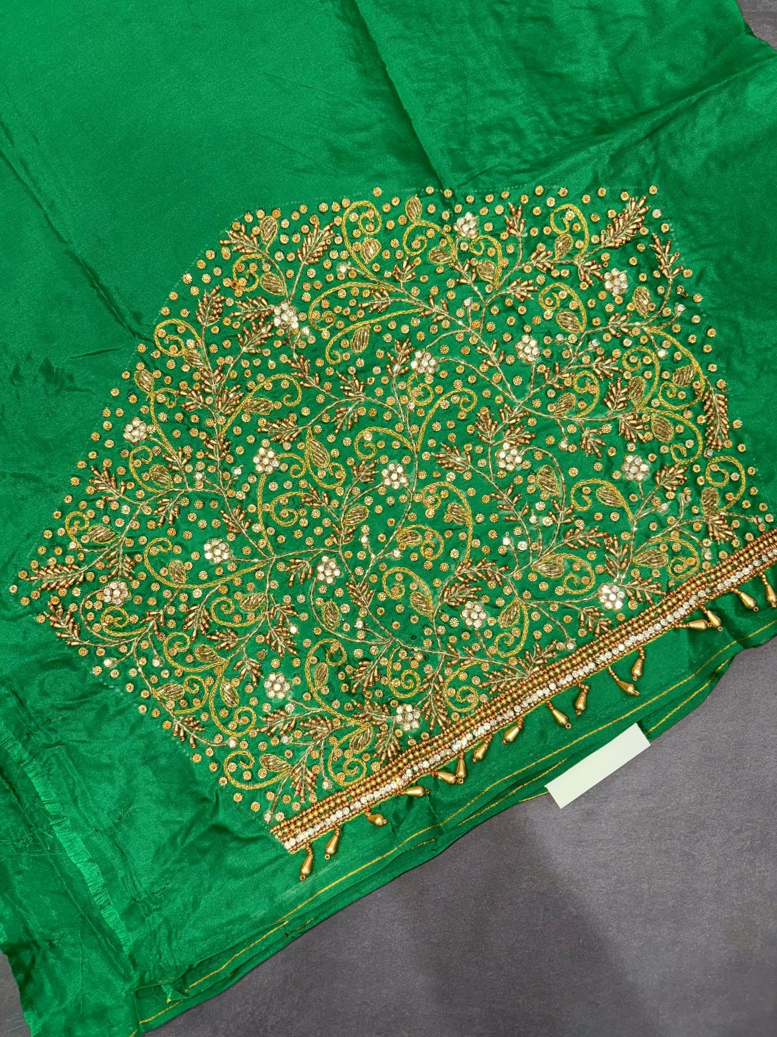 Green 027