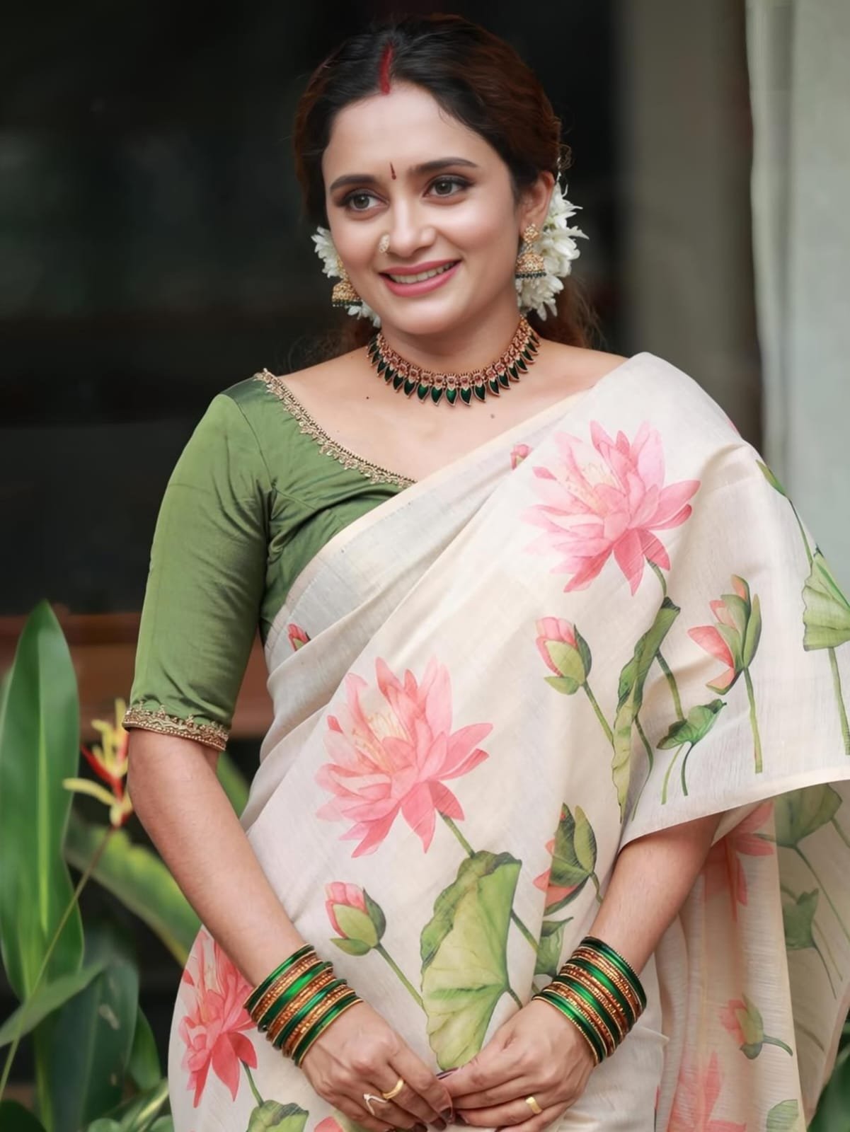 Linen Tissue Silk Saree image 3