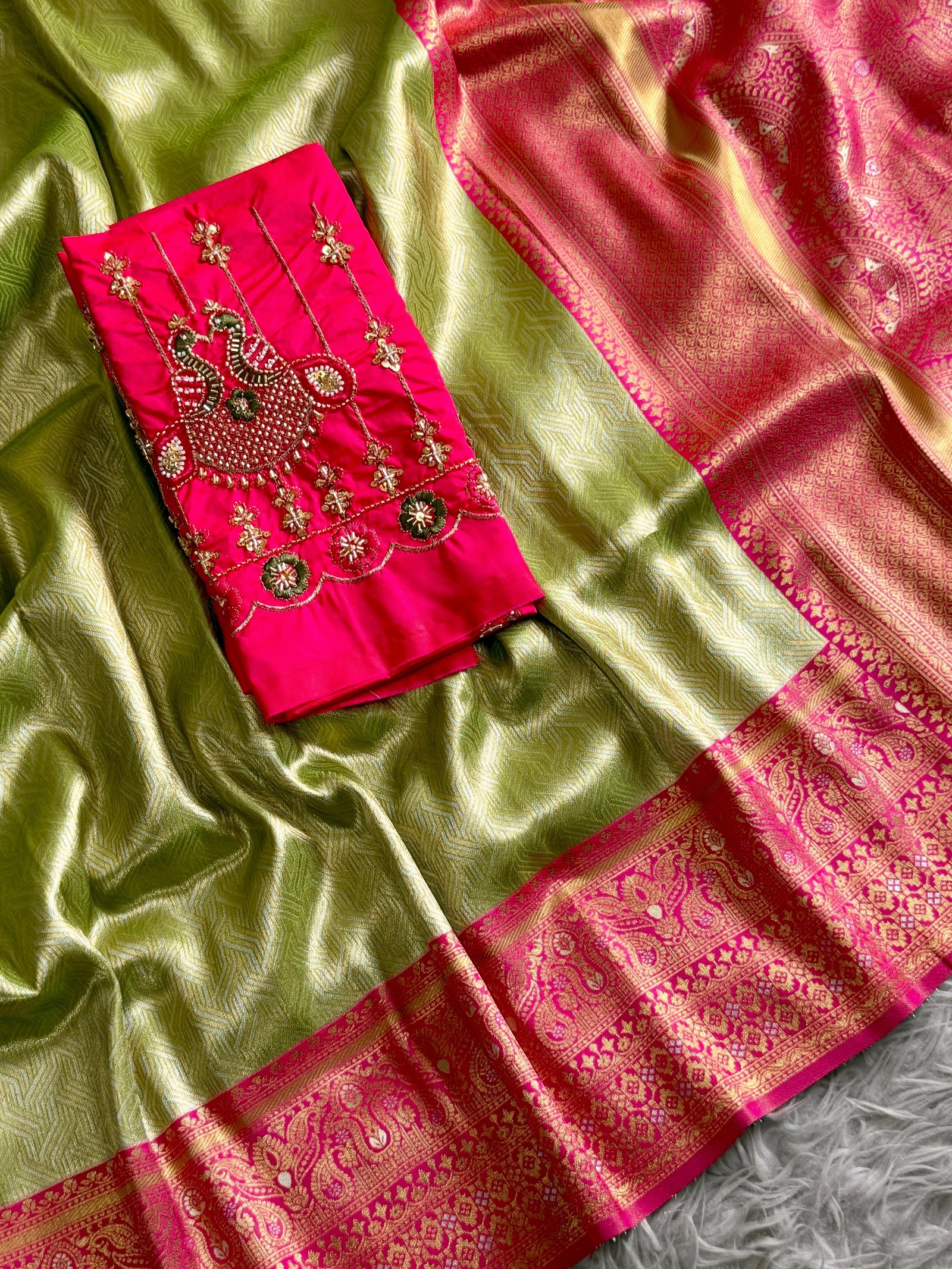 4 Banarasi Tissue Silk image 10