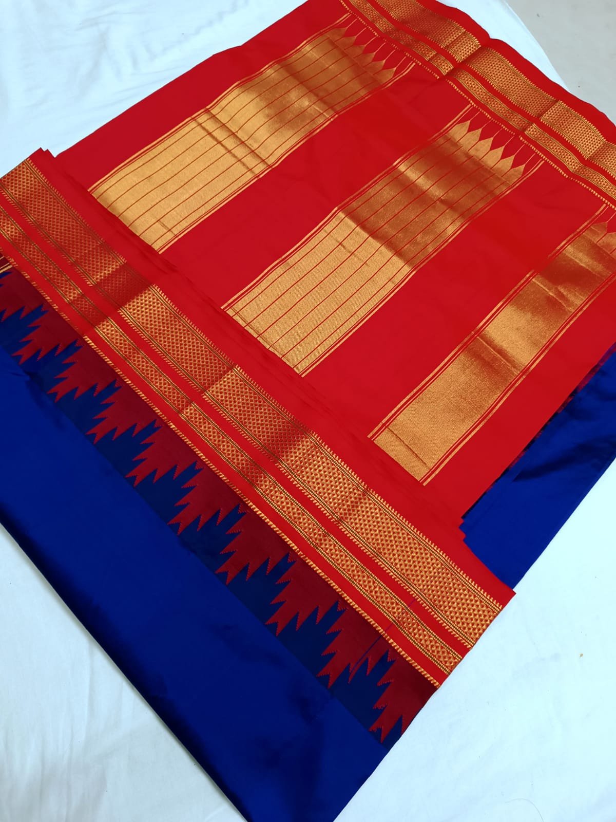 Temple Irkal Paithani Pure Silk Saree image 17