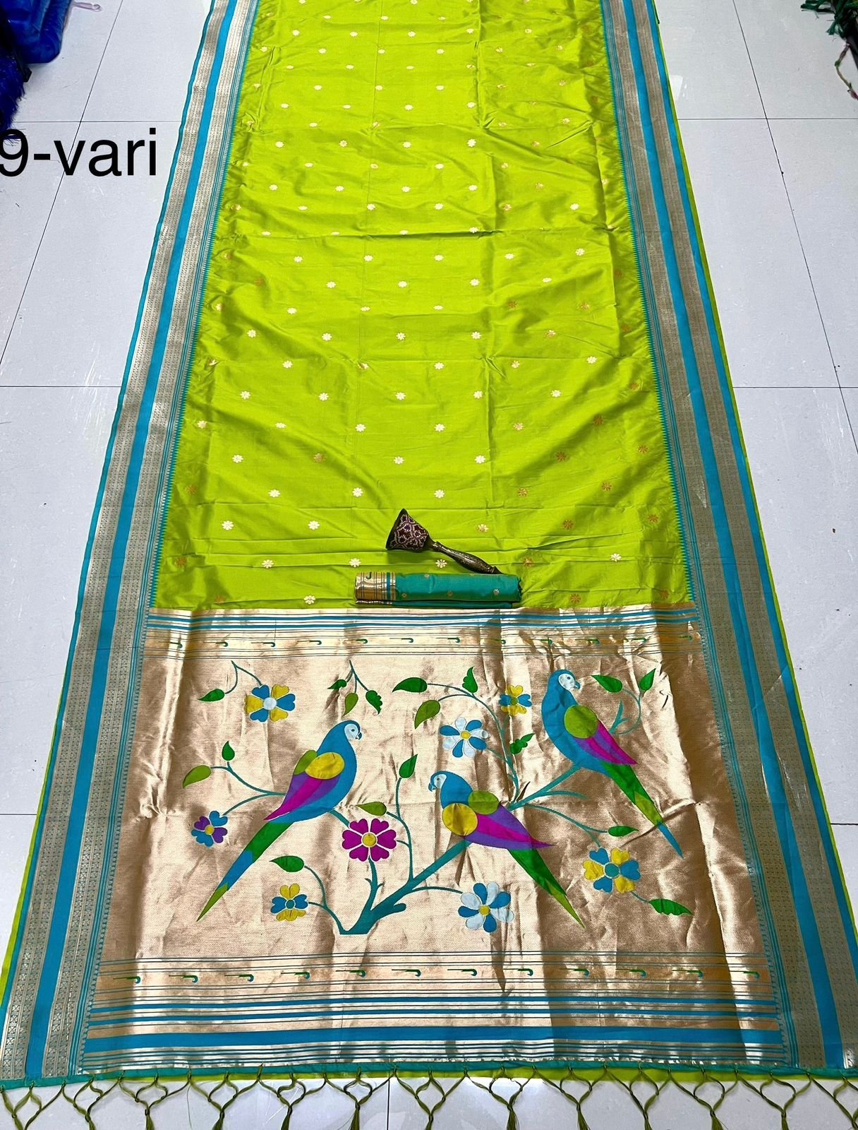 9 Vaar Narayanpet Paithani image 8