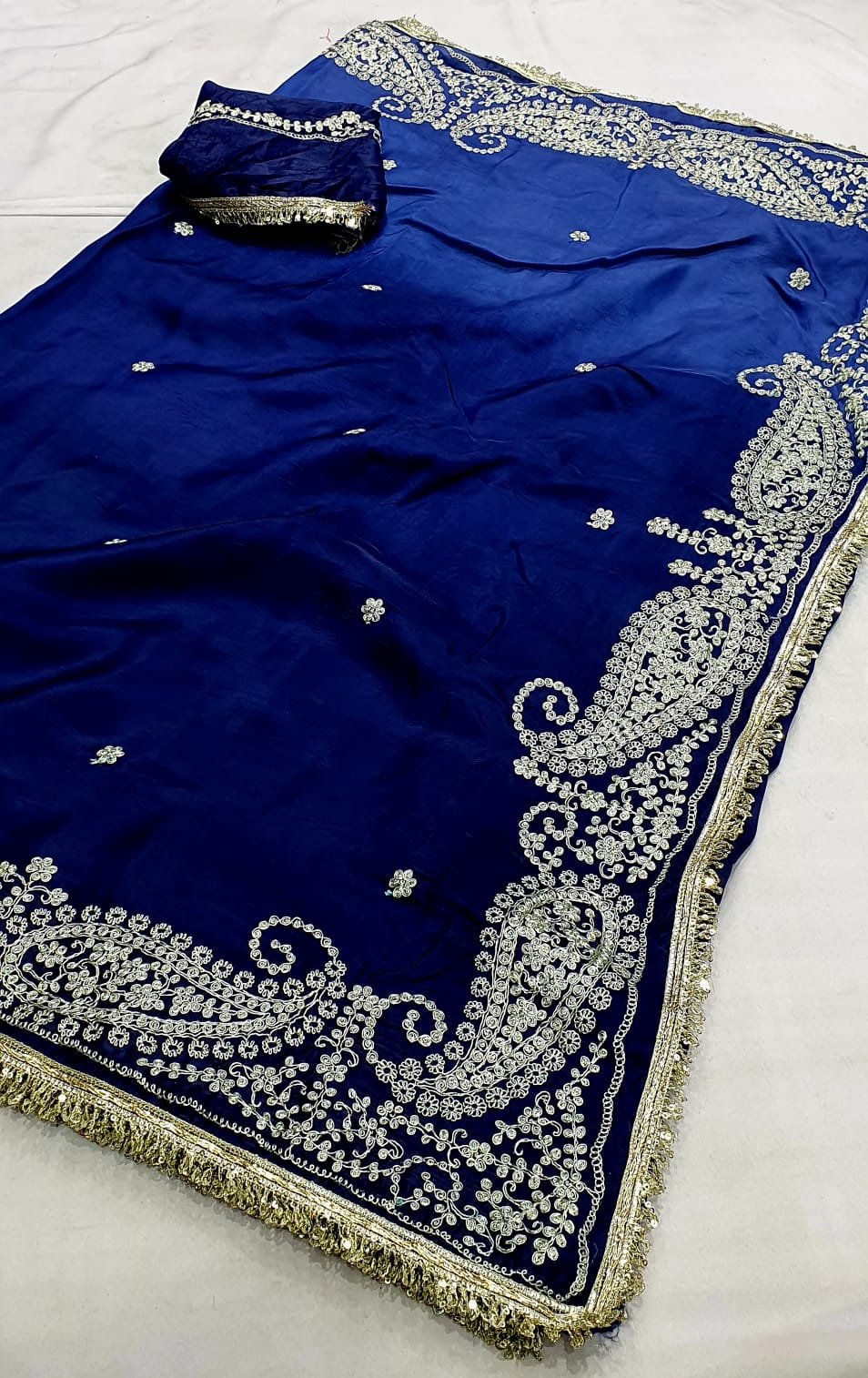 HO Silk Pitta work image 3