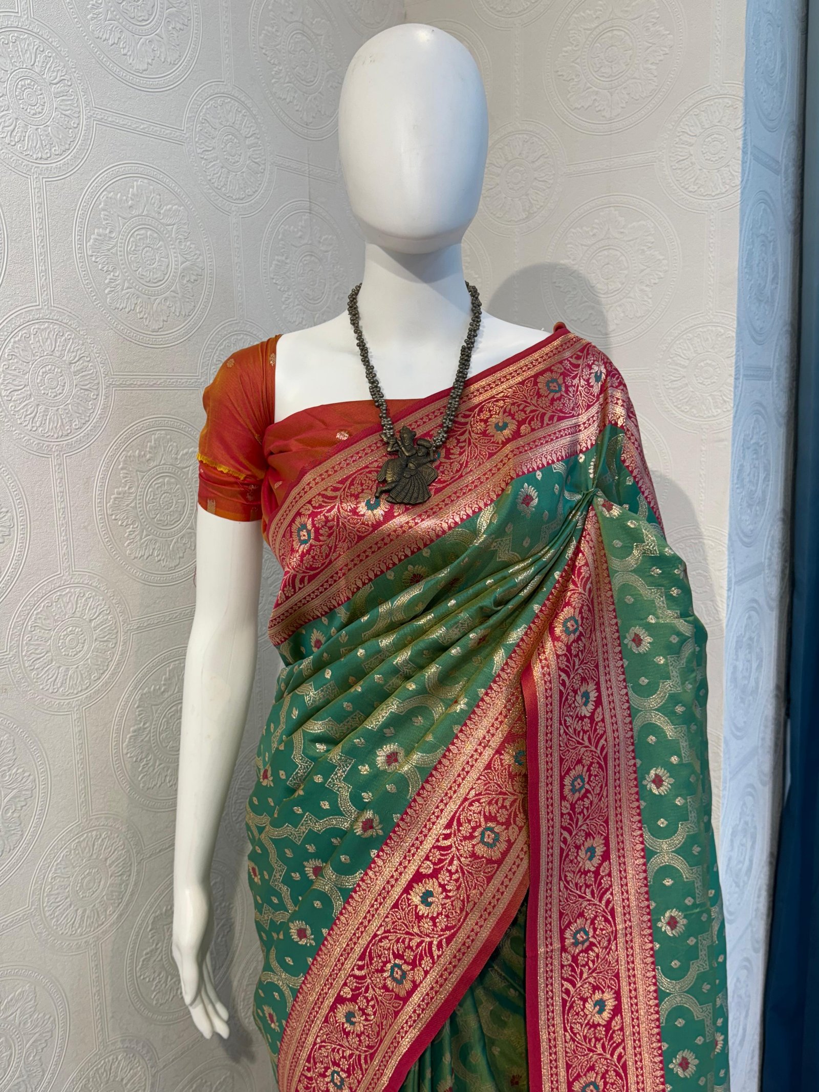 SOFT BANARASI SILK SAREE image 5