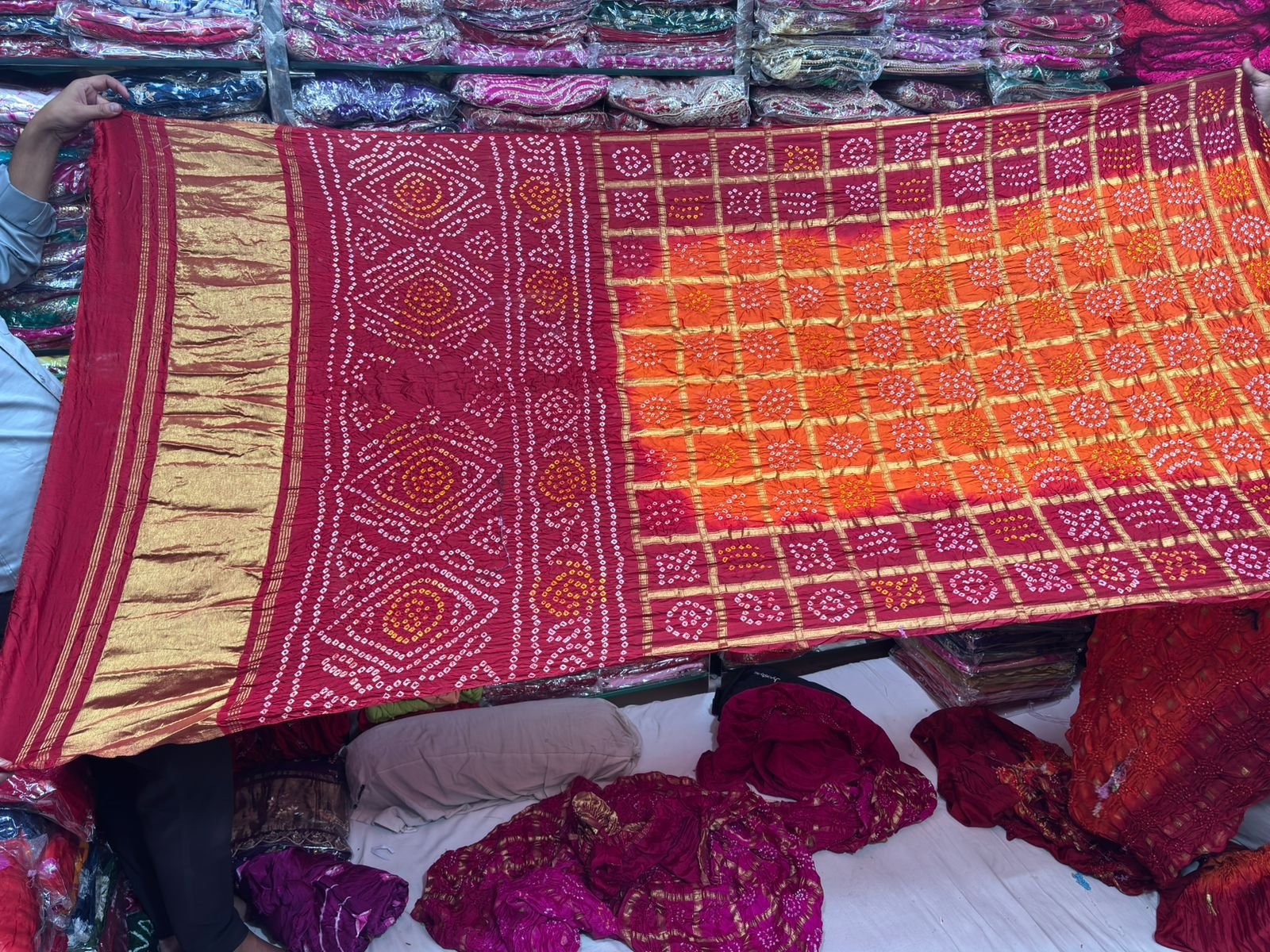Gharchola Saree with lagdi patta image 8