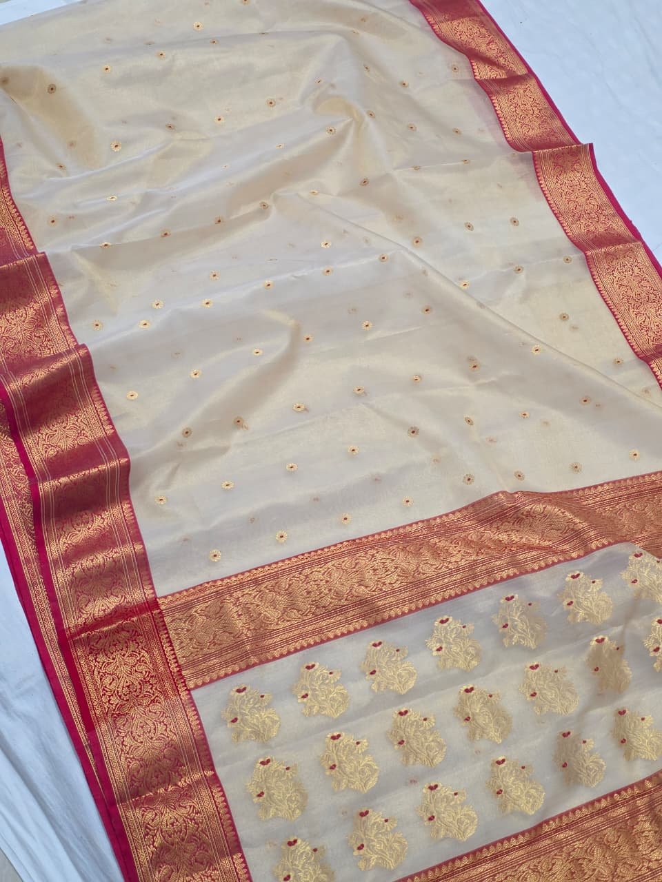 25 Silk Katan Saree image 4
