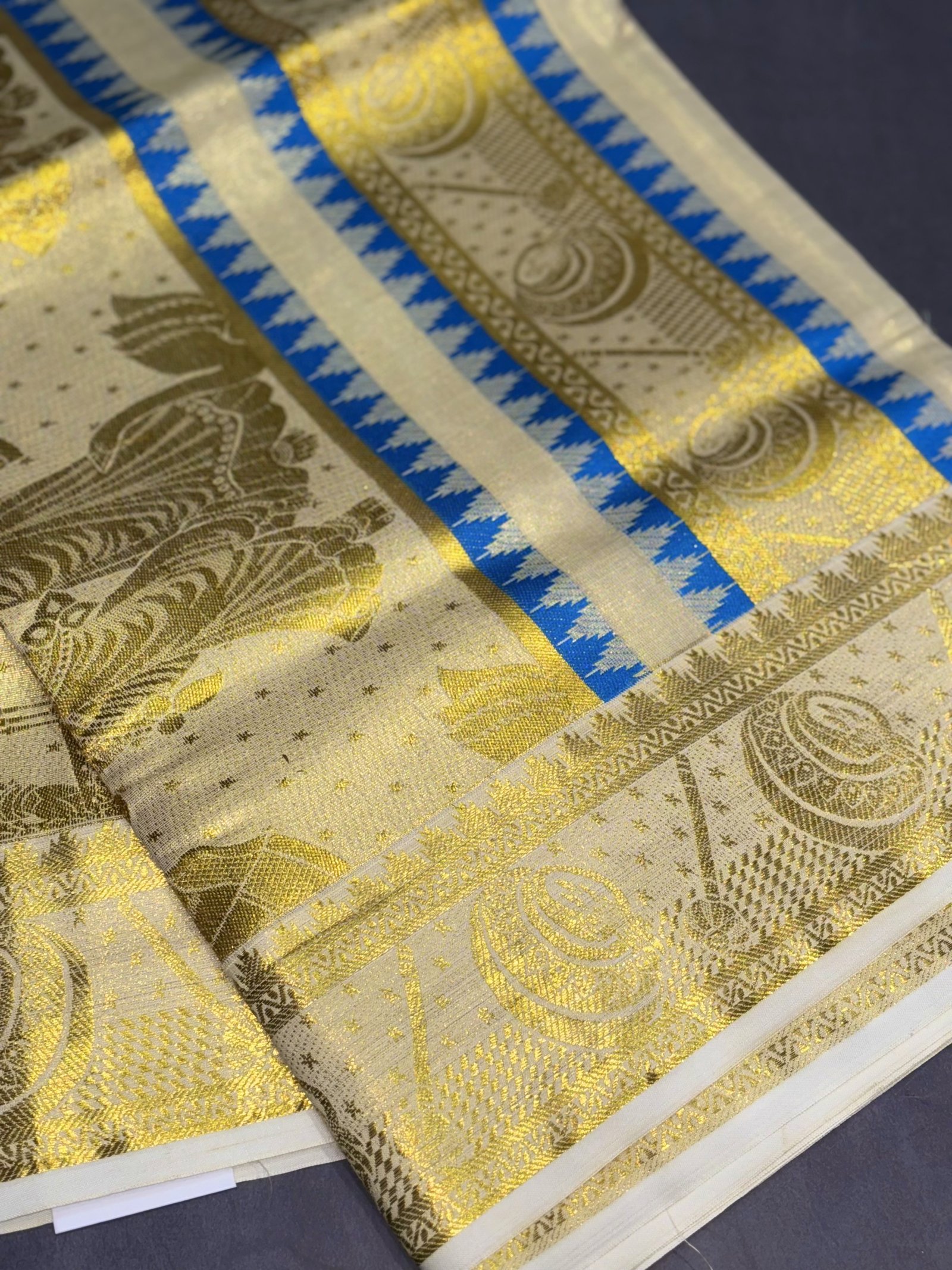 Kerala Kasavu Tissue Saree BLUE TISSUE image 2