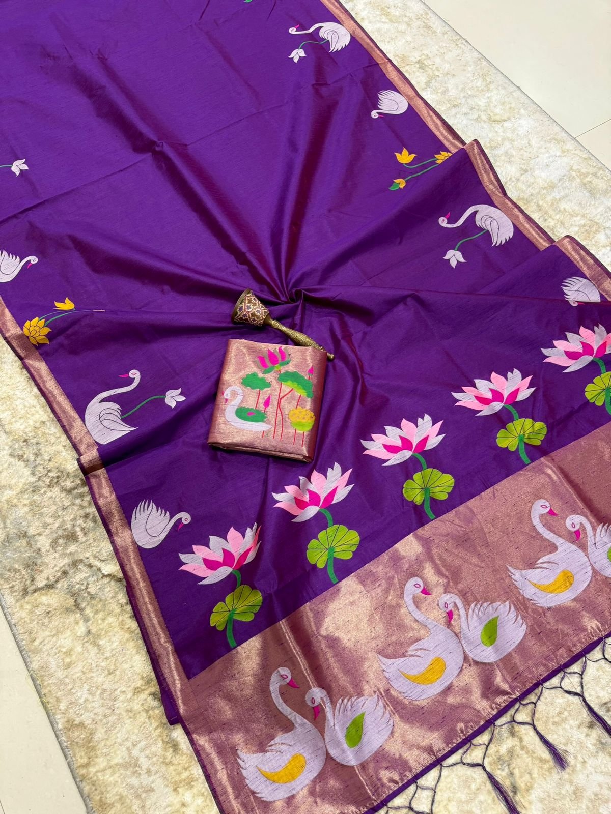 Khadi Raw silk Swan Border Silk Paithani image 9