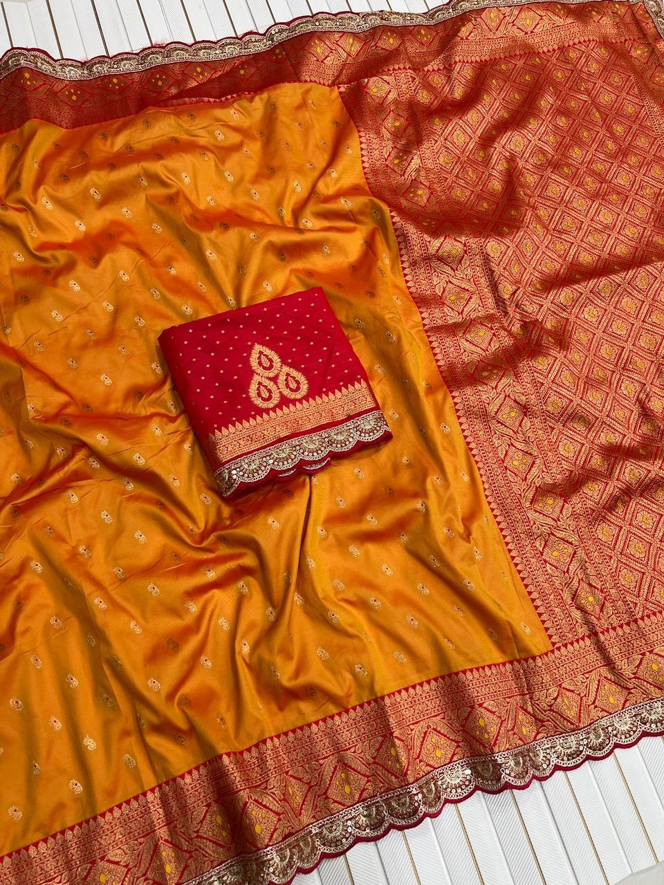 Soft Silk Banarasi Saree image 11